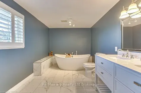 17 Gardiner Place Woodstock ON N4S 8J1