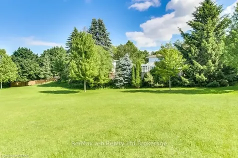 17 Gardiner Place Woodstock ON N4S 8J1