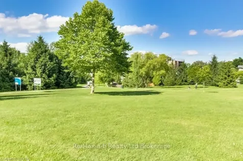 17 Gardiner Place Woodstock ON N4S 8J1