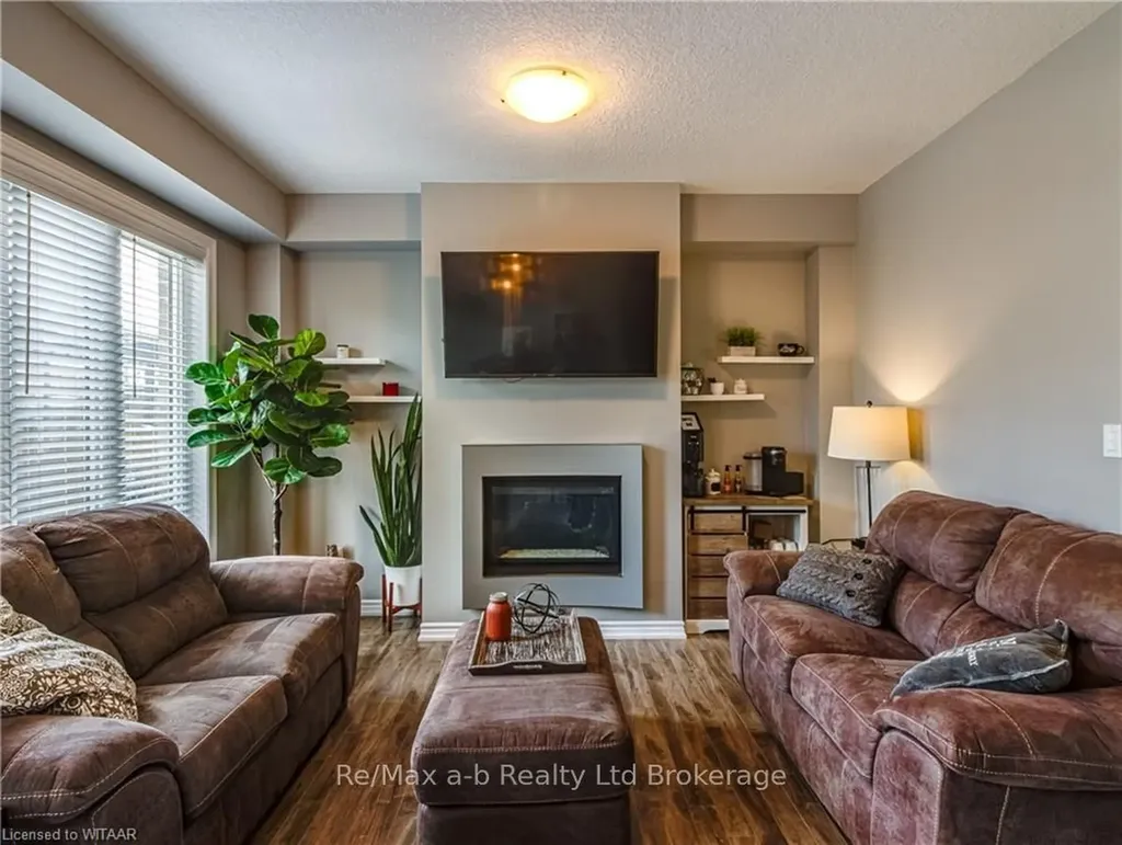 186 Wedgewood Drive Woodstock ON N4T 0K1