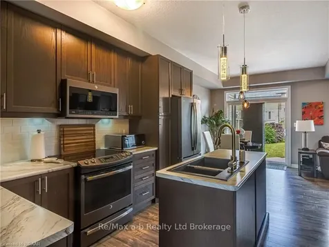 186 Wedgewood Drive Woodstock ON N4T 0K1