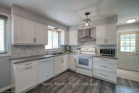 234 Park Row Woodstock ON N4S 1W3
