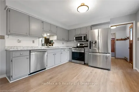 69 Glendale Drive Tillsonburg ON N4G 1J6
