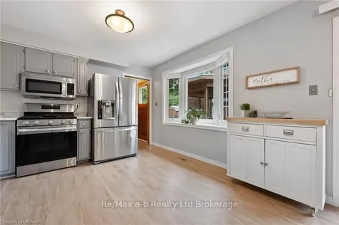 69 Glendale Drive Tillsonburg ON N4G 1J6