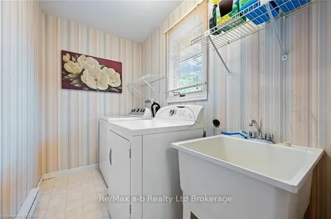 69 Glendale Drive Tillsonburg ON N4G 1J6