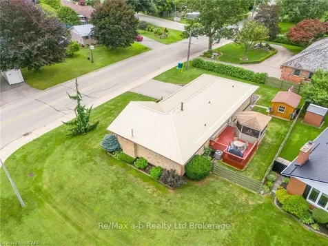 69 Glendale Drive Tillsonburg ON N4G 1J6