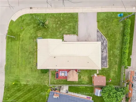 69 Glendale Drive Tillsonburg ON N4G 1J6