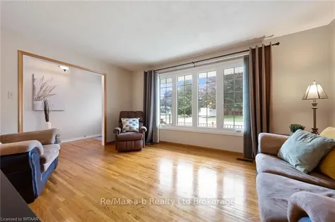 69 Glendale Drive Tillsonburg ON N4G 1J6