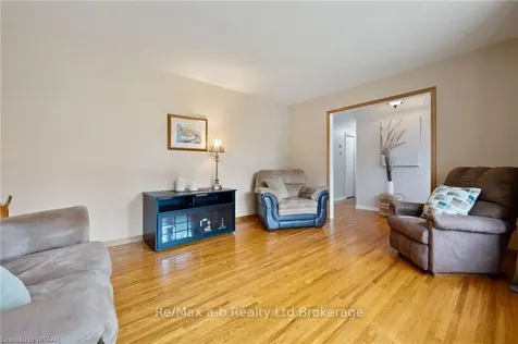 69 Glendale Drive Tillsonburg ON N4G 1J6