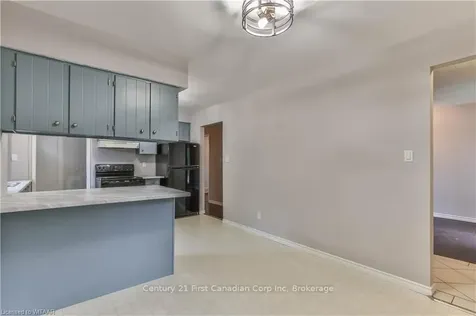 3 Brunswick Avenue London ON N6G 3K4