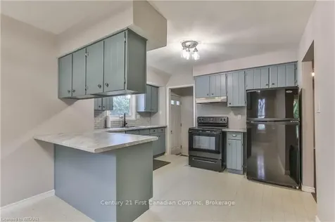 3 Brunswick Avenue London ON N6G 3K4