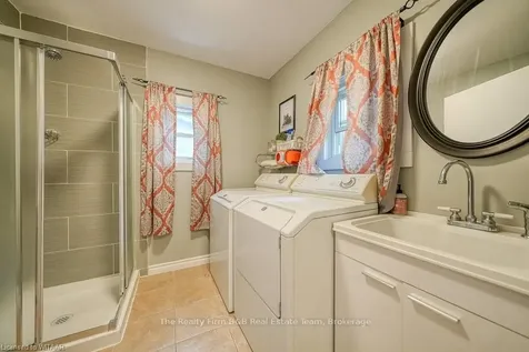 35 Pearl Street Tillsonburg ON N4G 1L2