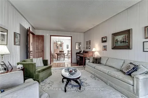 683 Gladstone Drive Woodstock ON N4S 5S7