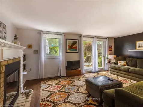 598 Durham Crescent Woodstock ON N4S 5X3