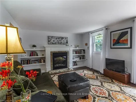 598 Durham Crescent Woodstock ON N4S 5X3