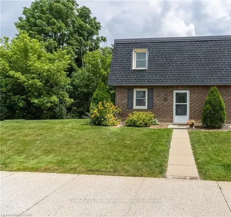 598 Durham Crescent Woodstock ON N4S 5X3