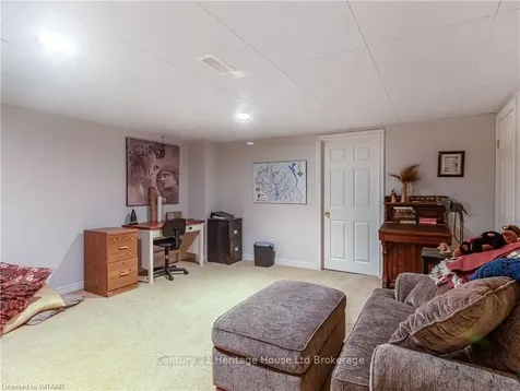 598 Durham Crescent Woodstock ON N4S 5X3