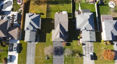 7 Primrose Drive Tillsonburg ON N4G 5S8