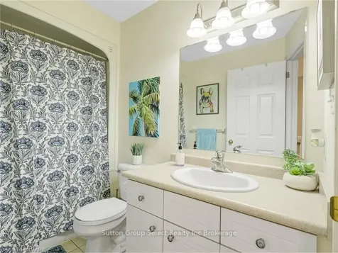 61 Heron Avenue Woodstock ON N4T 1T2