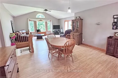 661 Glencairn Avenue Woodstock ON N4S 5V5