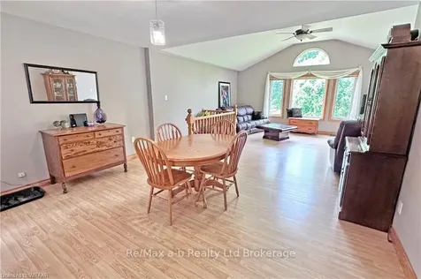 661 Glencairn Avenue Woodstock ON N4S 5V5