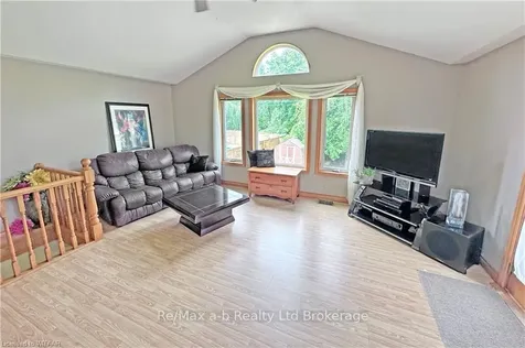 661 Glencairn Avenue Woodstock ON N4S 5V5
