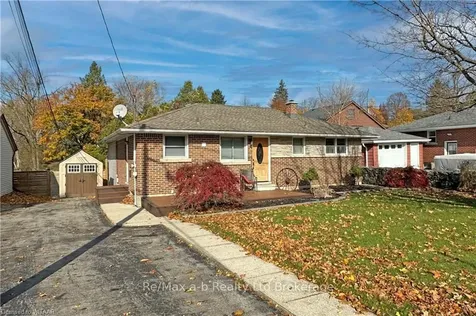 661 Glencairn Avenue Woodstock ON N4S 5V5