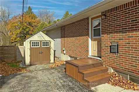 661 Glencairn Avenue Woodstock ON N4S 5V5