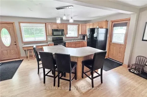 661 Glencairn Avenue Woodstock ON N4S 5V5