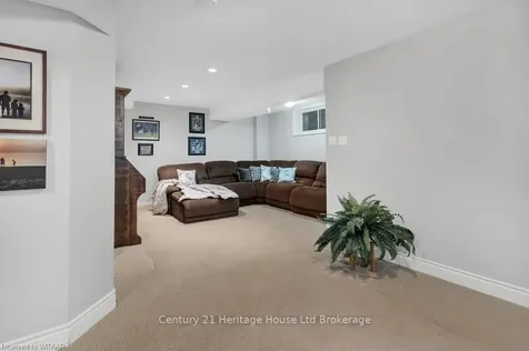 24 Woodhatch Crescent Ingersoll ON N5C 0A2