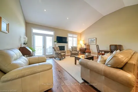 247 Munnoch Boulevard N/a Woodstock ON N4T 0K2