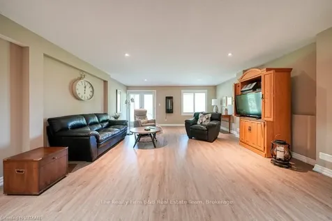 247 Munnoch Boulevard N/a Woodstock ON N4T 0K2