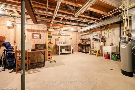 247 Munnoch Boulevard N/a Woodstock ON N4T 0K2