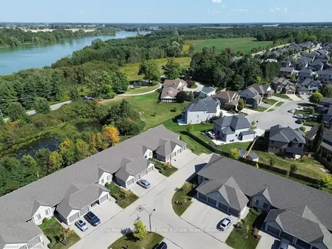 247 Munnoch Boulevard N/a Woodstock ON N4T 0K2
