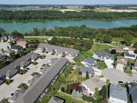 247 Munnoch Boulevard N/a Woodstock ON N4T 0K2