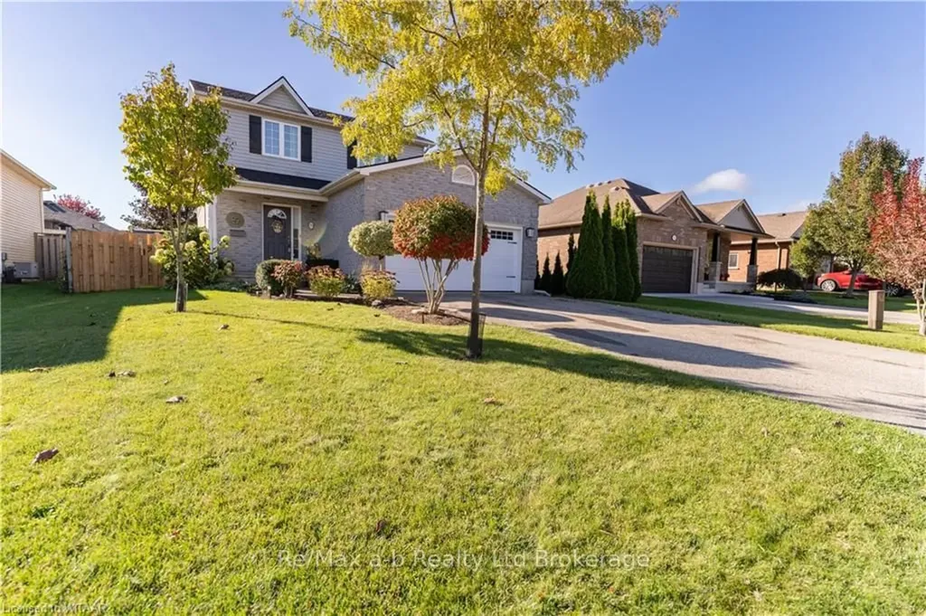 39 Beech Boulevard Tillsonburg ON N4G 5R8