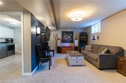 39 Beech Boulevard Tillsonburg ON N4G 5R8