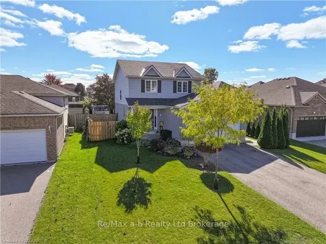 39 Beech Boulevard Tillsonburg ON N4G 5R8