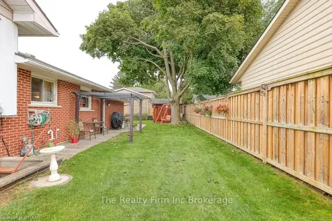 1094 Sovereign Road Woodstock ON N4S 5P4