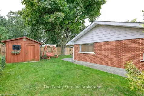 1094 Sovereign Road Woodstock ON N4S 5P4