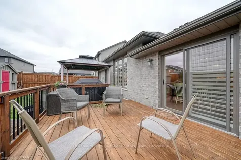 236 Tamarack Boulevard N/a Woodstock ON N4S 0E1