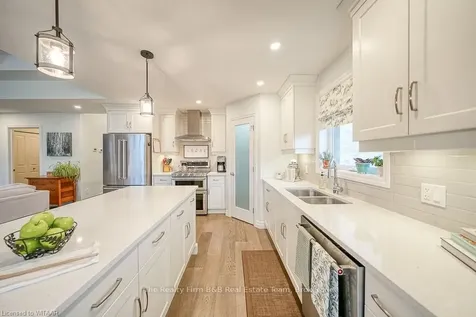 236 Tamarack Boulevard N/a Woodstock ON N4S 0E1
