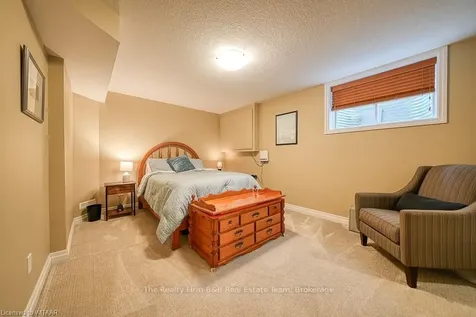 236 Tamarack Boulevard N/a Woodstock ON N4S 0E1