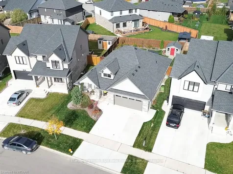 236 Tamarack Boulevard N/a Woodstock ON N4S 0E1