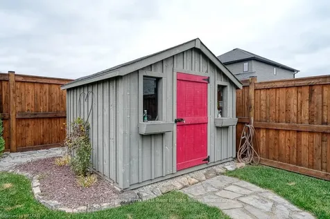 236 Tamarack Boulevard N/a Woodstock ON N4S 0E1