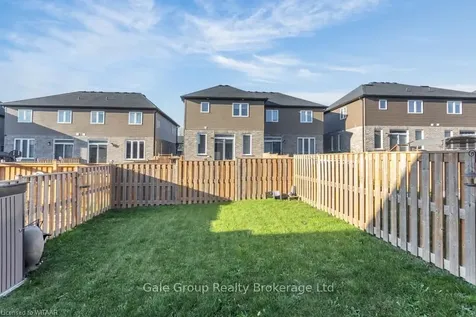 125 Links Crescent Woodstock ON N4T 0E7