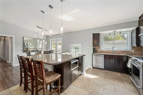 67 Dennis Avenue London ON N6P 1B5