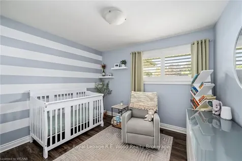 67 Dennis Avenue London ON N6P 1B5