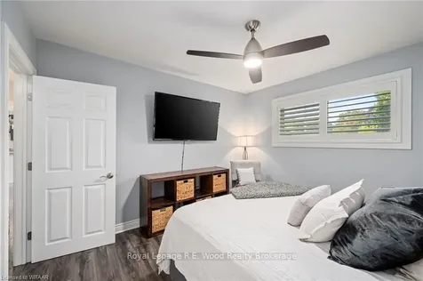67 Dennis Avenue London ON N6P 1B5