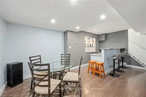 67 Dennis Avenue London ON N6P 1B5